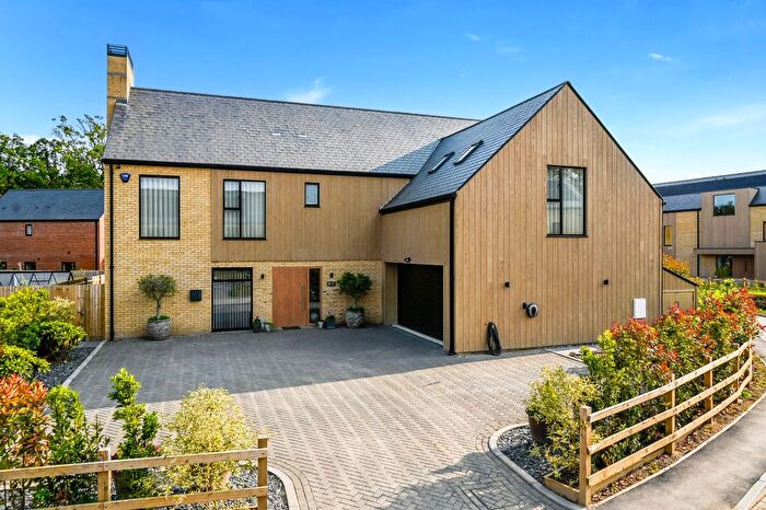 5 Bedroom Detached House To Rent In Station Road, Pluckley, Ashford, Kent, TN27