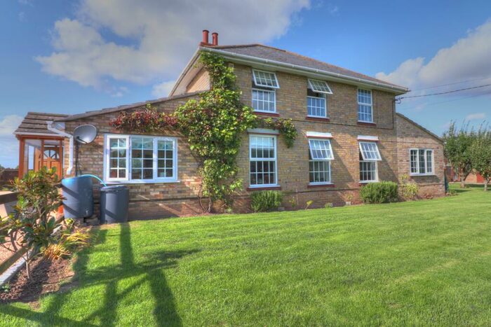 3 Bedroom Detached House For Sale In Station Road, Emneth, PE14