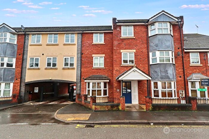 2 Bedroom Flat For Sale In Edward Court, Edward Street, Nuneaton, CV11