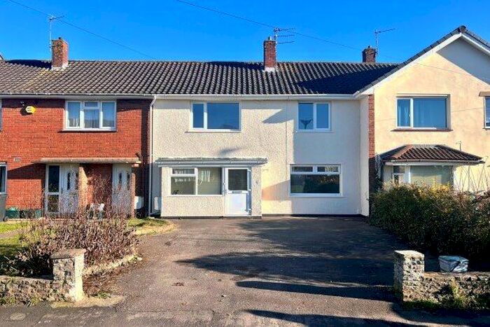 3 Bedroom Property To Rent In Parkwall Road, Bristol, BS30