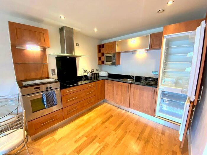 2 Bedroom Apartment To Rent In Mackenzie House, Leeds Dock, City Centre, LS10