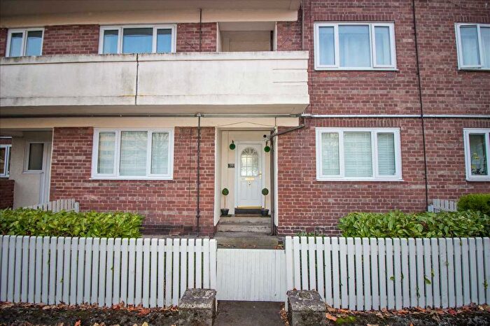 2 Bedroom Flat To Rent In Howard Street, Battlefield, Newcastle Upon Tyne, NE1