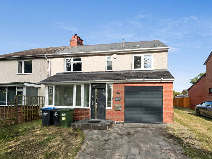 4 Bedroom Semi-Detached House For Sale In Main Road, CV7