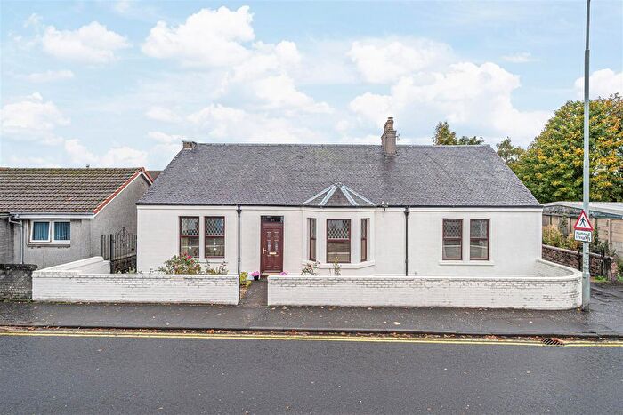 5 Bedroom Detached Bungalow For Sale In Station Road, Cardenden, Lochgelly, KY5