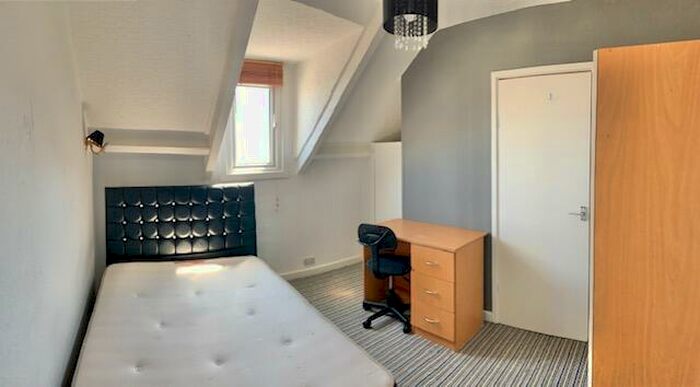 1 Bedroom House Of Multiple Occupation To Rent In Newport Road, Cardiff(City), CF24