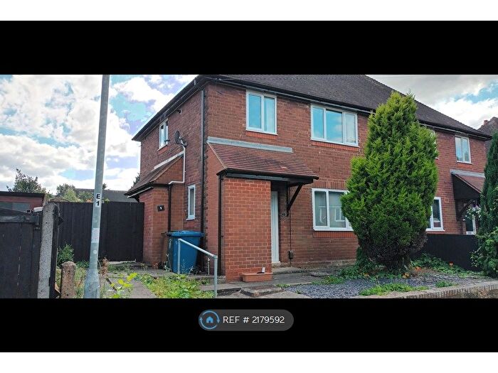 2 Bedroom Flat To Rent In Crane Field, Lichfield, WS13