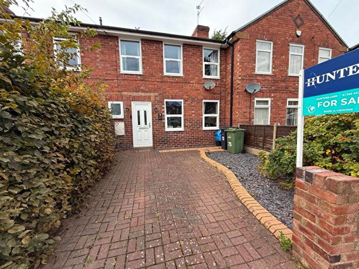 3 Bedroom Terraced House For Sale In Brooklands, Wordsley, DY8