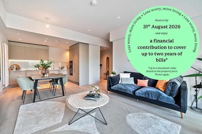 1 Bedroom Apartment For Sale In Pegasus Cobham Bowers Portsmouth Road Cobham Surrey, KT11