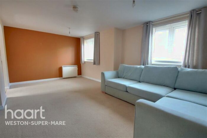 2 Bedroom Flat To Rent In Macfarlane Chase, BS23