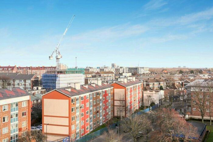 2 Bedroom Apartment To Rent In Wick Road, Hackney, E9