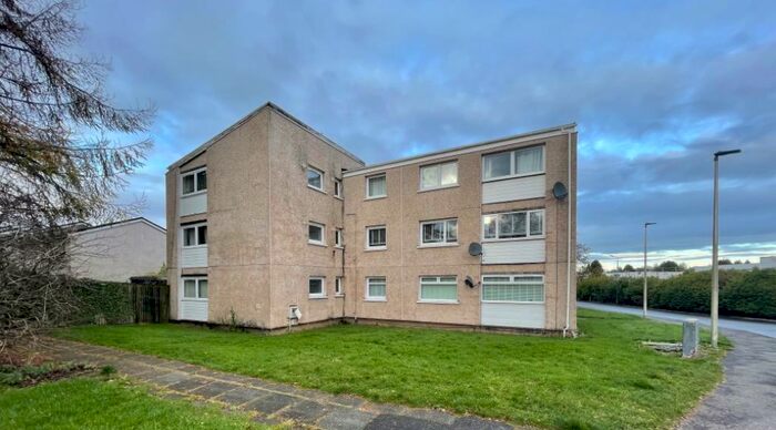 2 Bedroom Flat To Rent In Glen Urquhart, St. Leonards, East Kilbride, G74