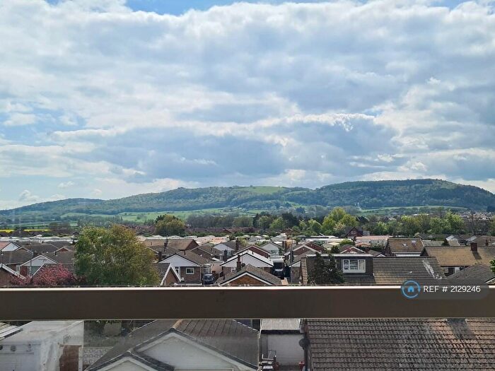 1 Bedroom Flat To Rent In South Parade, Pensarn, Abergele, LL22