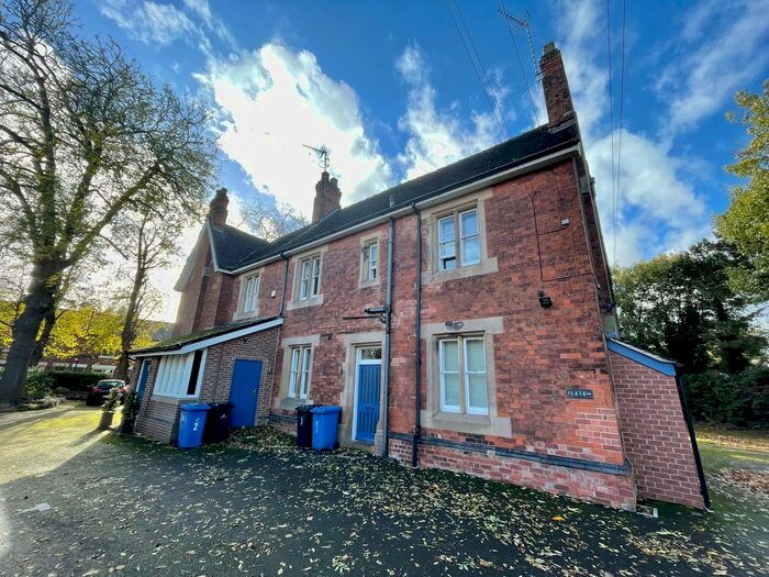 2 Bedroom Flat To Rent In Old Chester Road, Derby, DE1