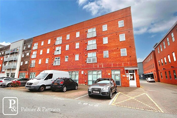 2 Bedroom Apartment To Rent In Compair Crescent, Ipswich, IP2