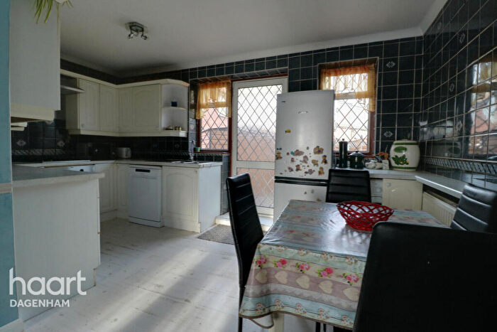 2 Bedroom End Of Terrace House For Sale In Maplestead Road, Dagenham, RM9