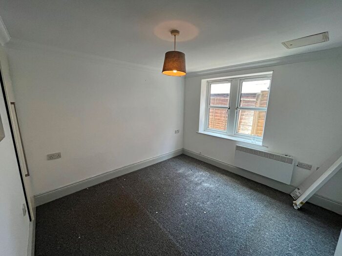 1 Bedroom Flat To Rent In Carysfort Road, Bournemouth, BH1