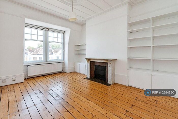 3 Bedroom Flat To Rent In Fortis Green Road, London, N10