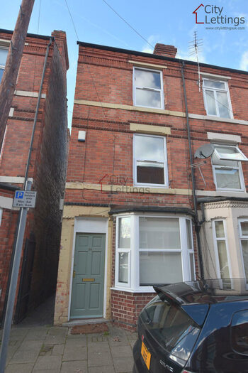 3 Bedroom Terraced House To Rent In Chippendale Street, Lenton, NG7