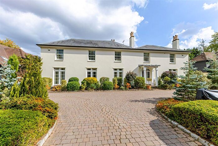 2 Bedroom Flat For Sale In Rickmansworth Road, Harefield, Uxbridge, UB9