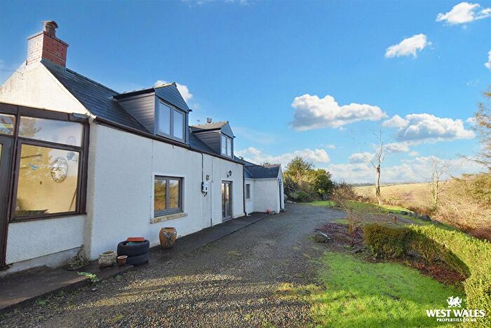 4 Bedroom Country House For Sale In Cosheston, Pembroke Dock, SA72