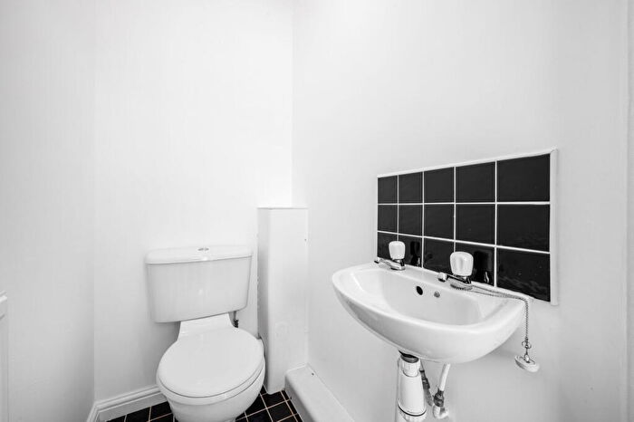 2 Bedroom Semi-Detached House For Sale In Traynor Close, Middleton, Manchester, M24