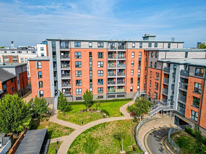 1 Bedroom Flat For Sale In Silver Street, Reading, RG1
