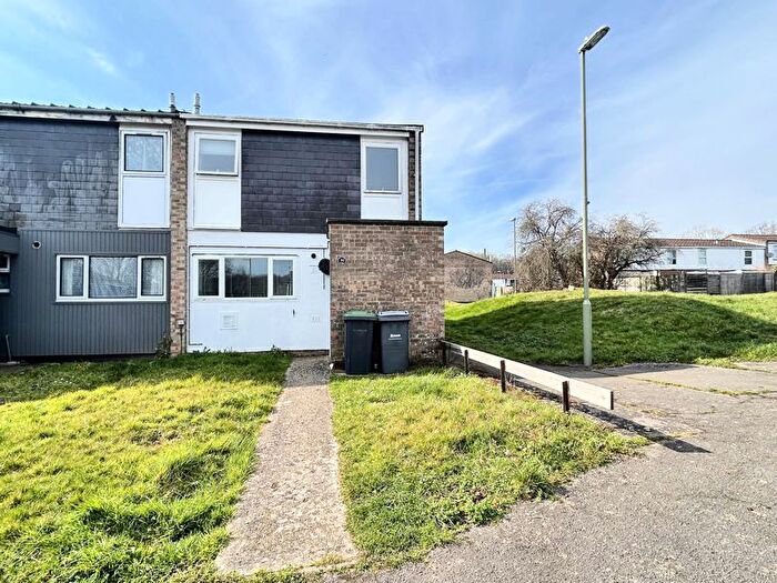 3 Bedroom Terraced House To Rent In Blackbird Close, Cowplain, Waterlooville, PO8