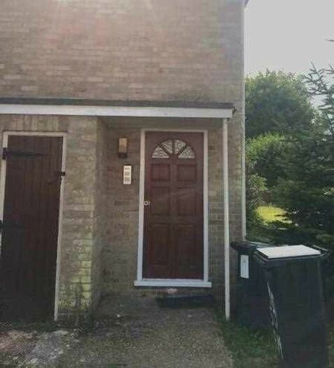 2 Bedroom Flat To Rent In Rushmead Close, Canterbury, CT2