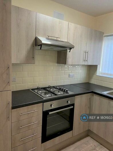 2 Bedroom Flat To Rent In Woodbourne Road, Liverpool, L14