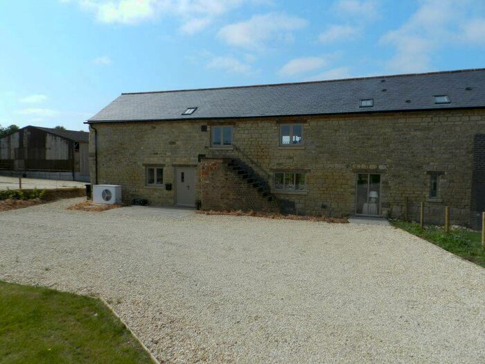 4 Bedroom Property To Rent In Wappenham, NN12