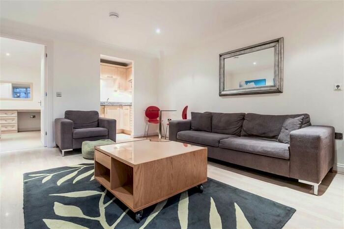 1 Bedroom Flat To Rent In Kew Gardens Road, Kew, Richmond, TW9