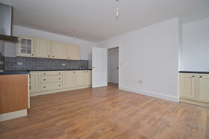 1 Bedroom Maisonette To Rent In Shore Road, Warsash, Southampton, SO31
