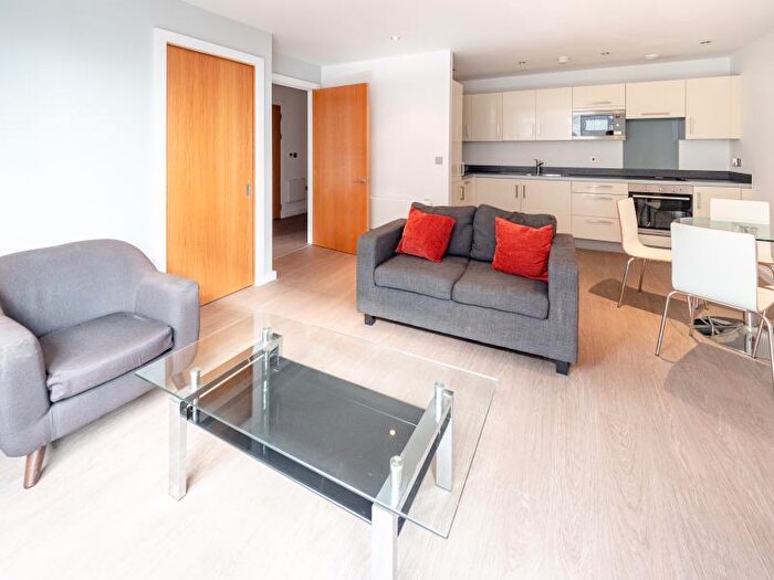 2 Bedroom Apartment To Rent In Apt . :: Flint Glass Wharf, M4
