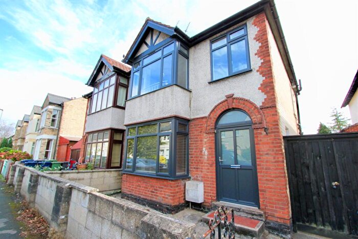 4 Bedroom Semi-Detached House To Rent In St. Andrews Road, Cambridge, CB4