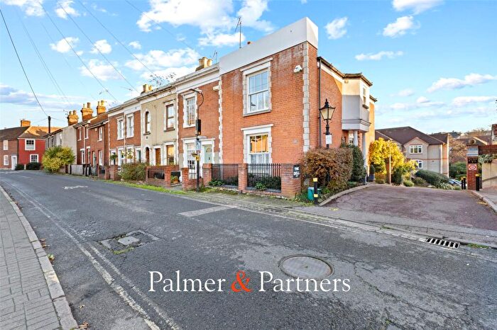 3 Bedroom End Of Terrace House For Sale In Priory Street, Colchester, Essex, CO1