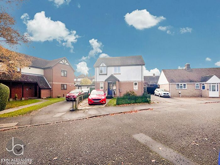 3 Bedroom Detached House For Sale In Langley Close, Harwich, CO12