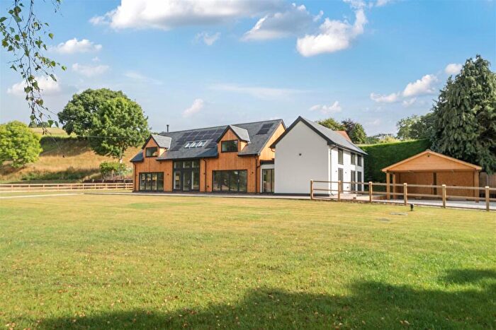 5 Bedroom Detached House For Sale In Coleford, Crediton, EX17