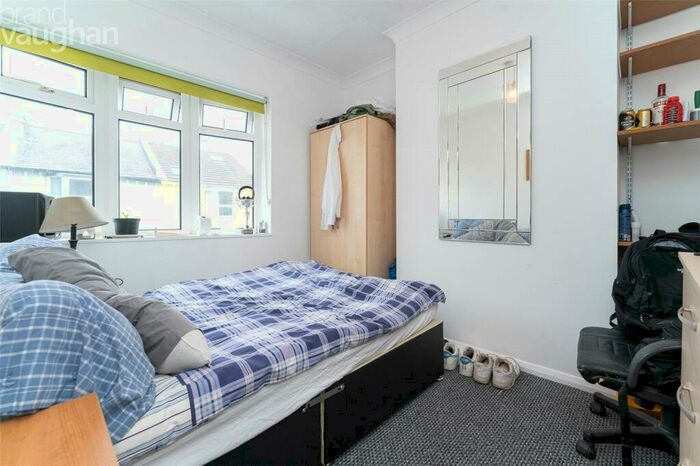 4 Bedroom Terraced House To Rent In Edinburgh Road, Brighton, BN2