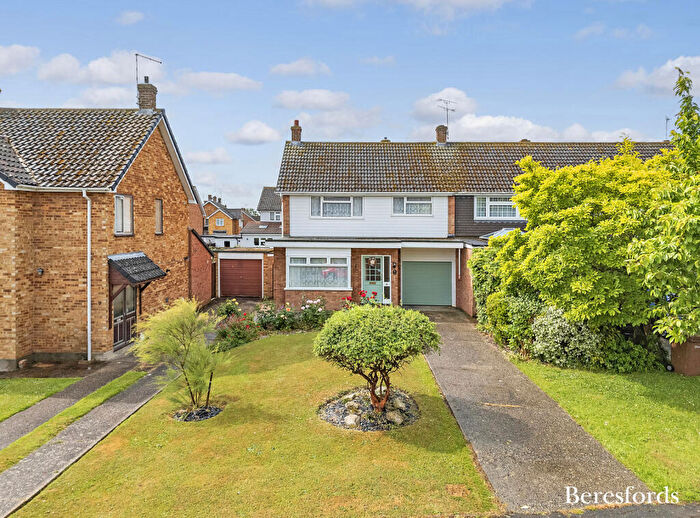 4 Bedroom End Of Terrace House For Sale In Sawney Brook, Writtle, CM1
