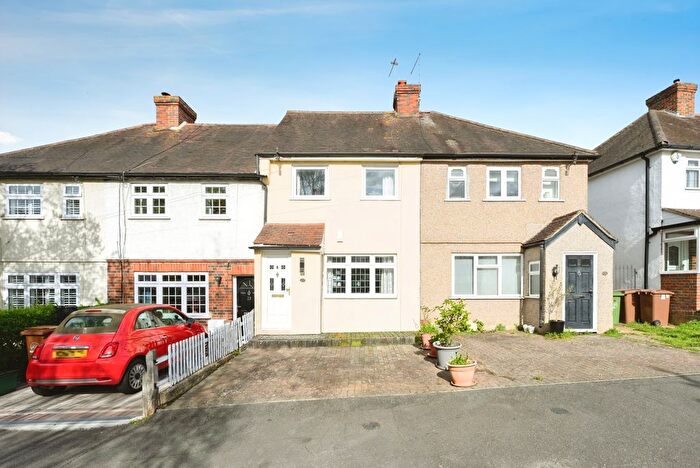 2 Bedroom Terraced House For Sale In Alberta Avenue, Cheam, Sutton, SM1