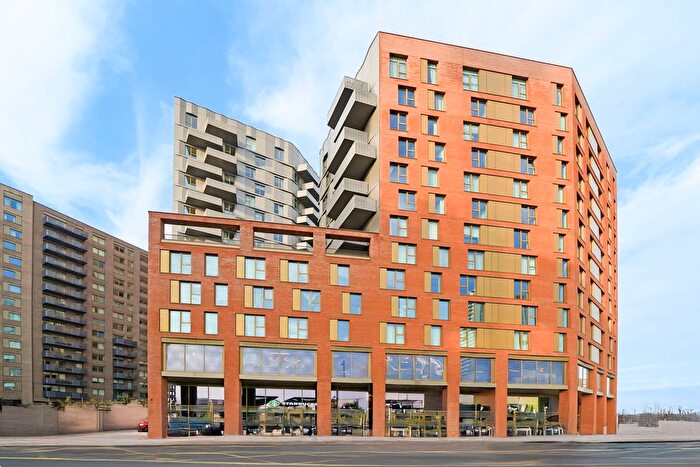 2 Bedroom Flat To Rent In Ashley Road, London, N17