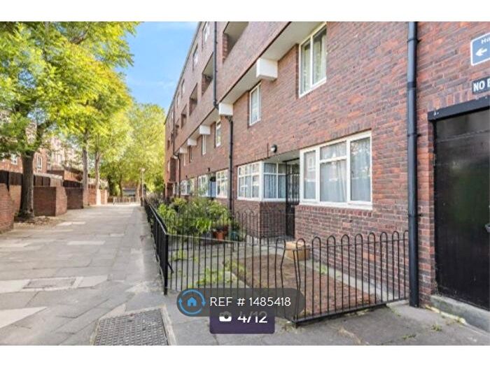 3 Bedroom Maisonette To Rent In Holland Walk, London, N19