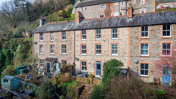 3 Bedroom Terraced House For Sale In Woodland View, Lynton, EX35