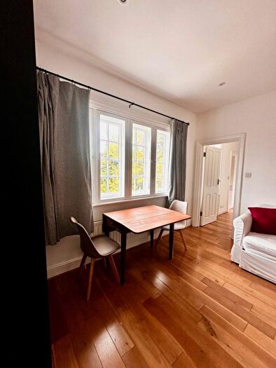 Property To Rent In Ravenscroft Avenue, London, NW11
