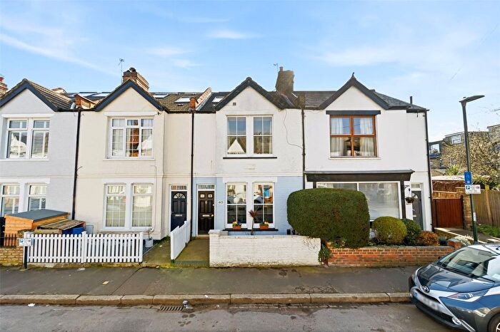 4 Bedroom Terraced House For Sale In Gould Road, Twickenham, TW2