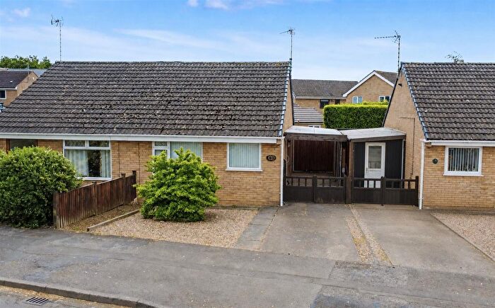 2 Bedroom Semi-detached Bungalow For Sale In Wharfedale Road, Long Eaton, NG10