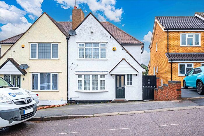 2 Bedroom Semi Detached House For Sale In Lamsey Road, Corner Hall, Hemel Hempstead, Hertfordshire, HP3