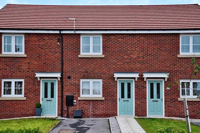 2 Bedroom House To Rent In Waudby Way, Hull, HU9