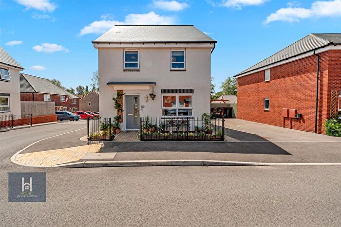 4 Bedroom Detached House For Sale In Poskett Way, Charfield, Wotton-Under-Edge, GL12