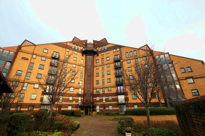 2 Bedroom Flat To Rent In Mavisbank Gardens, Festival Park, G51